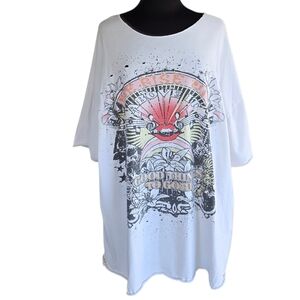 Graphic White Short Sleeve Tee